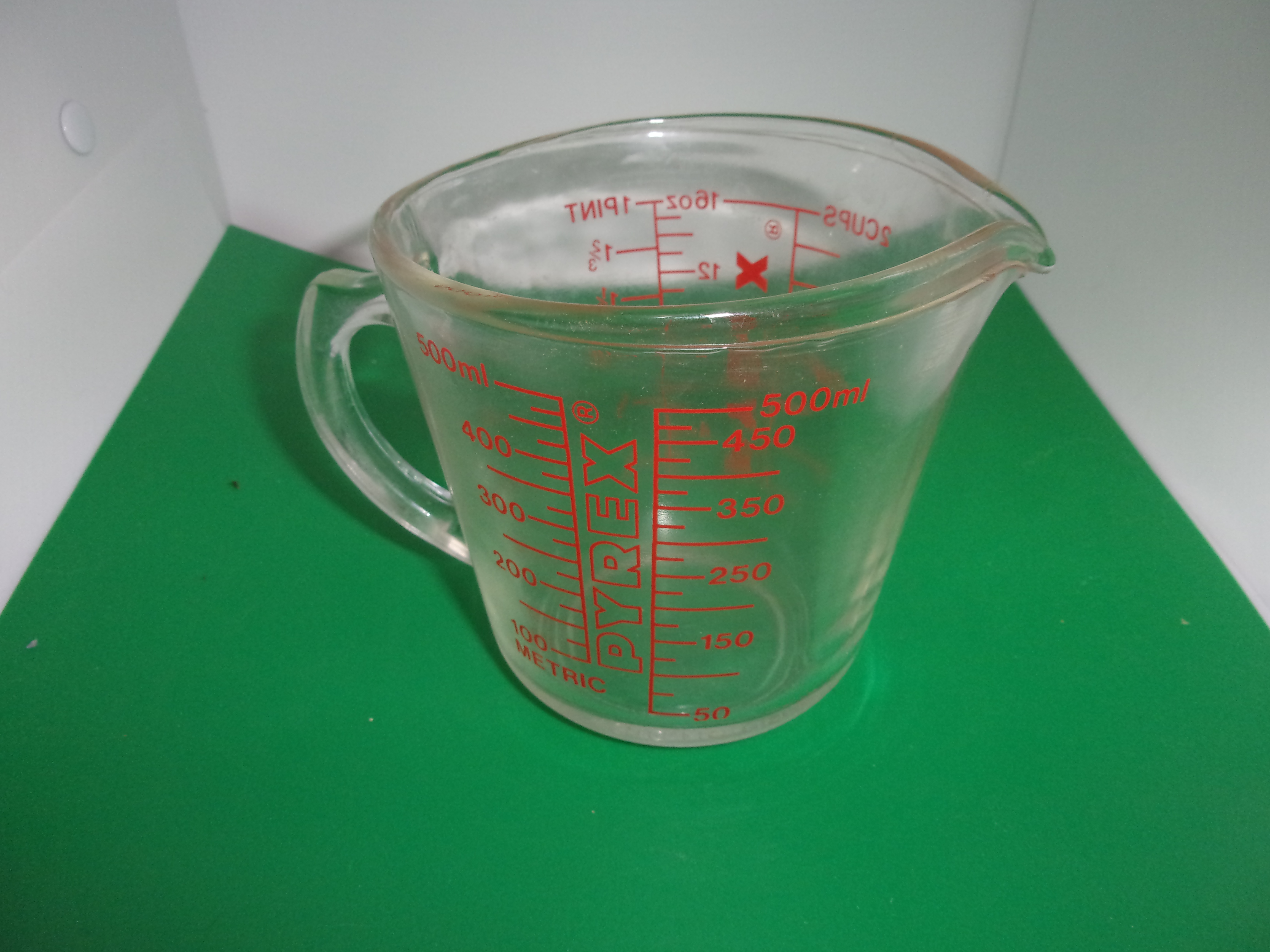 Pyrex® Glass Measuring Cup (c. 1994): 6,253 ppm Lead in the red outside  markings. [90 ppm is unsafe for kids]